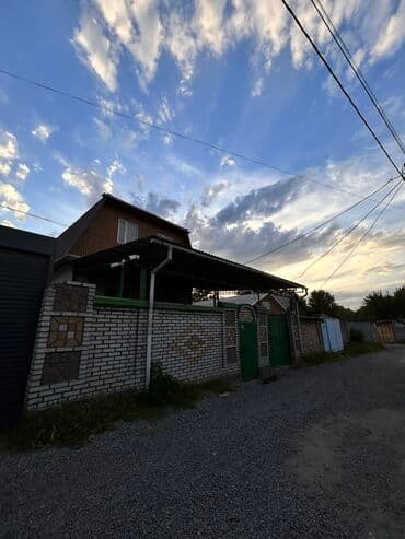 дом в дмитриевке: Дом, 185 м², 6 комнат, Риэлтор, Старый ремонт — 1