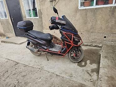 мотоблок сатылат: Срочно продаю Скутер/максискутер с ветровым стеклом и боковыми — 1