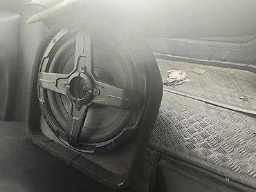 lada car: Toyota Avensis: 1999 г., 1.8 л, Механика, Бензин, Хэтчбэк — 7