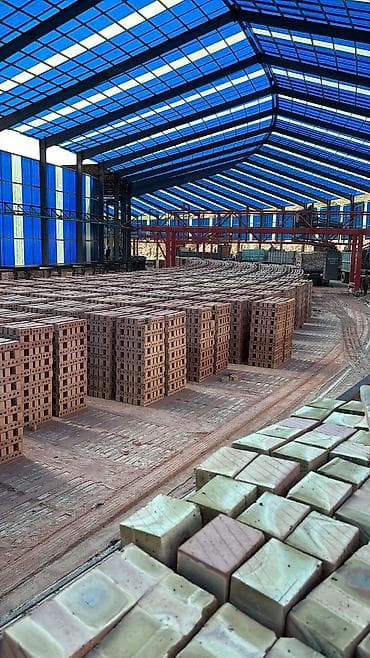 Кыш, курулуш блоктору: Тешиктүү, Бышкан кирпич, Жарым блок, 250×120×90 — 4