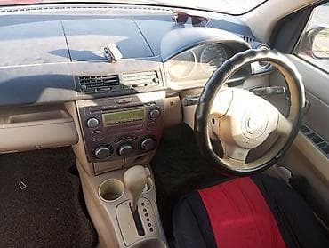 каропка фит: Mazda Demio: 2003 г., 1.5 л, Автомат, Бензин, Хэтчбэк — 9