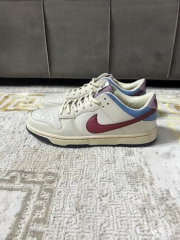 Мужские кроссовки, 42, Nike, Новый, цвет - Бежевый, Самовывоз