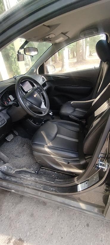 Chevrolet Spark: 2020 г., 1 л, Вариатор, Бензин, Хэтчбэк — 5
