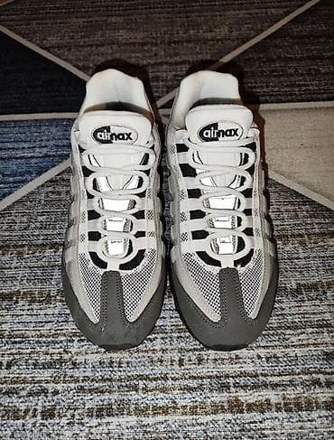 Мужские кроссовки, 39, Nike, Новый, цвет - Серый