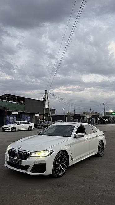 BMW 5 series: 2020 г., Автомат, Гибрид, Седан — 3