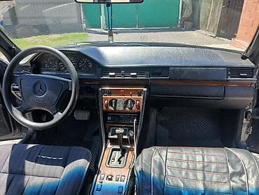 мерседес т1 пассажирский: Mercedes-Benz W124: 1993 г., 2.2 л, Автомат, Бензин, Седан — 5