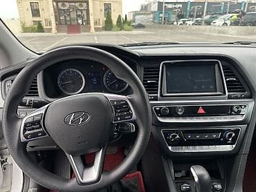 Hyundai Sonata: 2021 г., 2 л, Автомат, Газ, Седан — 8