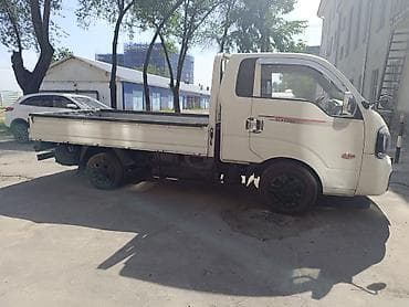 bongo: Легкий грузовик, Kia, Стандарт, Б/у — 3