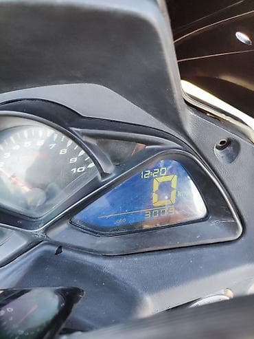 сиденья воздушный: Макси-скутер 150 куб. см, Бензин, Б/у — 4