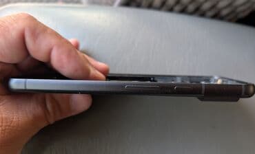 чехол на pixel: Корпус на Google Pixel 8 в идеальном состоянии — 4