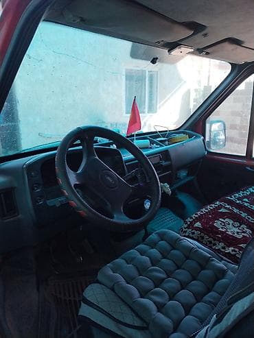 байд машина: Ford Transit: 1992 г., Van — 5