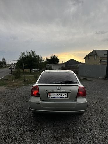 Продажа авто: Toyota Avensis: 2004 г., 2 л, Механика, Бензин, Седан — 5
