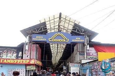 Продается контейнер рынок Дородой центральный проход, 86 контейнер at lalafo.kg Продается контейнер рынок Дородой центральный проход, 86 контейнер