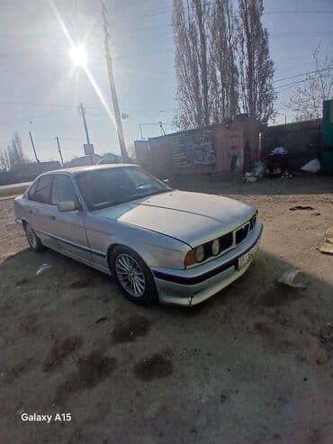 обмен дом на авто: BMW 5 series: 1990 г., 2.8 л, Механика, Бензиновая, Седан — 2