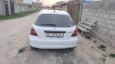 Honda Civic: 2002 г., 1.5 л, Автомат, Бензин, Хэтчбэк