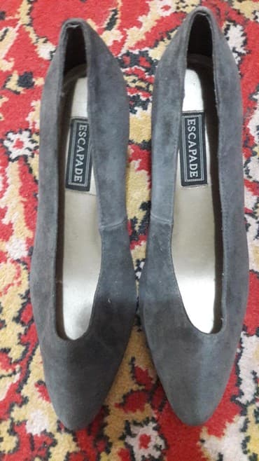 чемоданы бишкек дордой цены: Продаю туфли все 38размер
Белые 500
Серые 500
Черно-белые 500 — 7