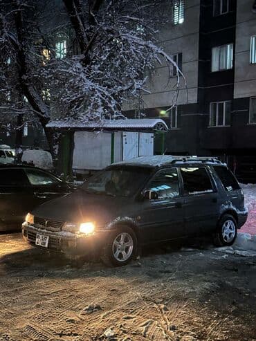 куда: Mitsubishi Space Wagon: 1997 г., 2 л, Механика, Бензин, Универсал — 5