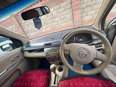 Унаа сатуу: Mazda Demio: 2004 г., 1.3 л, Автомат, Бензин, Хетчбек — 4