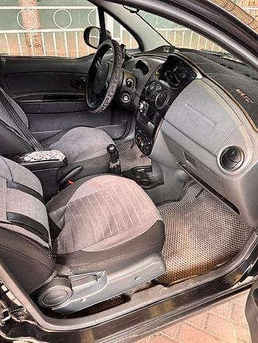 мега авто: Chevrolet Matiz: 2009 г., 0.8 л, Ручные, Бензин, Хэтчбэк — 4