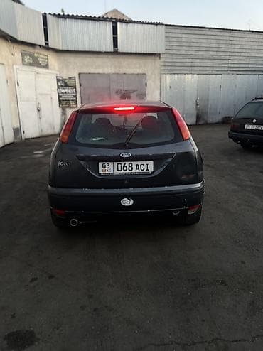 mazda primacy: Ford Focus: 2004 г., 1.6 л, Механика, Бензин, Хэтчбэк — 7