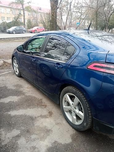 шевроле вольт: Chevrolet Volt: 2013 г., Автомат, Гибрид, Лифтбек — 2