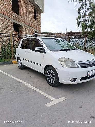 Продажа авто: Toyota Raum: 2003 г., 1.5 л, Хэтчбэк — 5