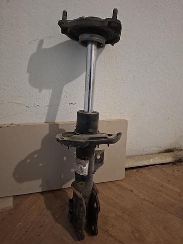 sonat: Передний амортизатор Hyundai — 1