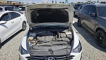 byd e9: Hyundai Sonata: 2019 г., Автомат, Бензин, Седан — 5