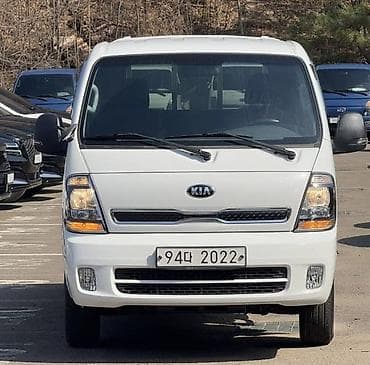 hyundai машина: Kia BONGO: 2021 г., 2.4 л, Газ — 3