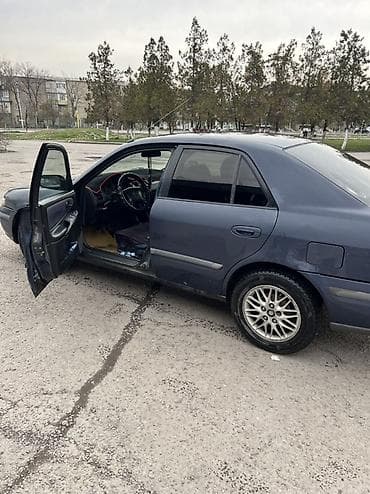 камфорт: Mazda : 1998 г., 1.8 л, Бензин, Седан — 3
