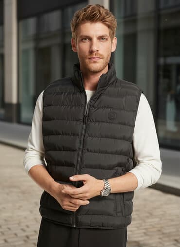 брендовые мужские спортивные костюмы из турции: Продаю оригинальную жилетку michael kors.Покупал в америке в — 1