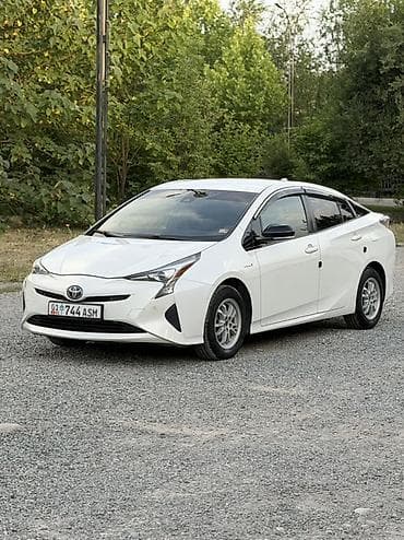 lancer evolution: Toyota Prius: 2017 г., 1.8 л, Автомат, Гибрид, Хэтчбэк — 1