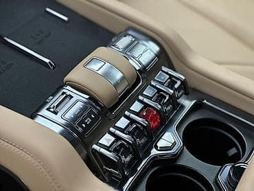 автопилот: BYD FangChengBao Leopard 8: 2025 г., 2 л, Автомат, Электромобиль, Внедорожник — 5