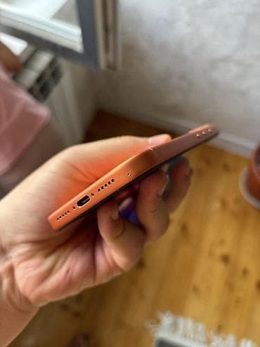 icloud iphone 6s: IPhone 17 Pro, Б/у, 256 ГБ, Оранжевый, Чехол, Защитное стекло, 100 % — 5