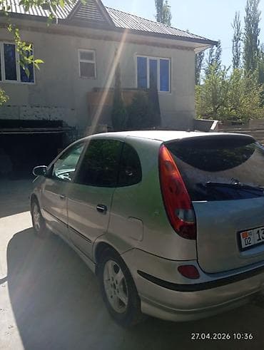 shevrale spark: Nissan Almera Tino: 2001 г., 1.8 л, Механика, Бензин, Хэтчбэк — 6