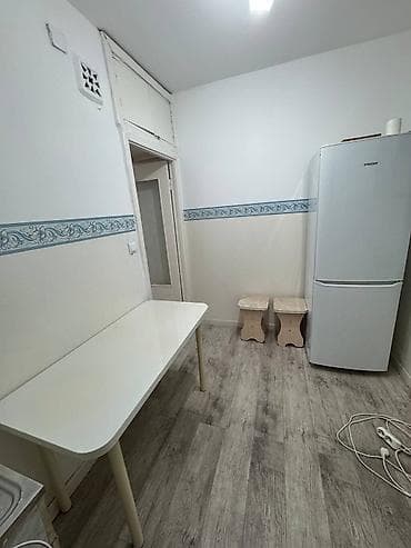сдаю 3 комнаты: 1 комната, 35 м², 1 этаж, Евроремонт — 3