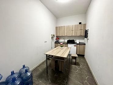 залоговая недвижимость: Аренда офисов, 16 м², В жилом комплексе, 1 линия, С отдельной кухней, С отдельным входом — 7