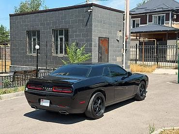 Dodge Challenger: 2018 г., 3.6 л, Автомат, Бензин, Купе — 5