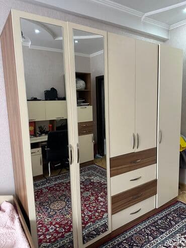 гарнитуры кухонные: Детская гарнитура, Б/у, Для мальчика, Для девочки, Самовывоз — 4