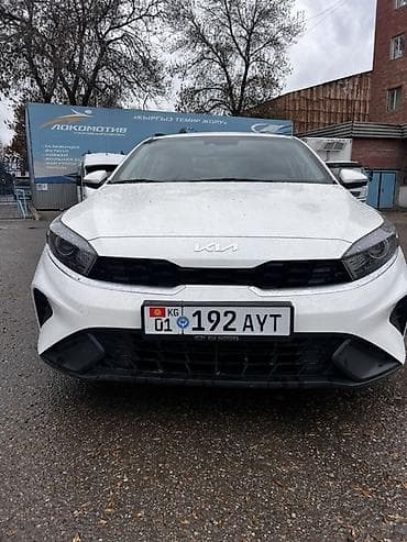 mazda premacy: Kia K3: 2021 г., Седан — 2