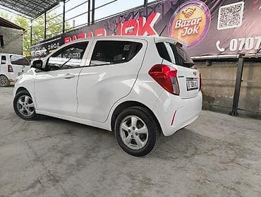 mazda 2: Chevrolet Spark: 2019 г., 1 л, Автомат, Бензин, Хэтчбэк — 4