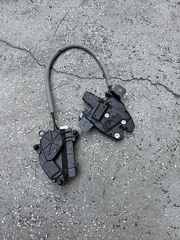 бмв титан: Замок багажника на bmw g05 — 1