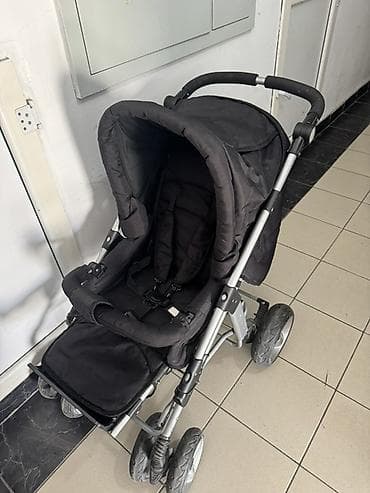 Коляски: Коляска, Другой бренд, цвет - Черный, Б/у, Самовывоз — 1