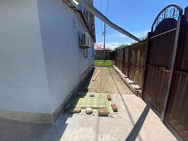 продом дом: 🏡 Продаётся дом с участком 5 соток! Отличный вариант для семьи или — 2