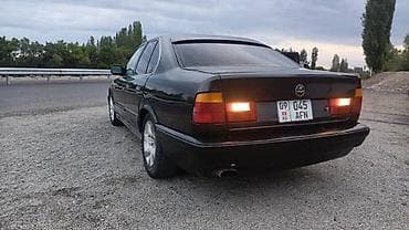 Продажа авто: BMW 5 series: 1989 г., 2 л, Механика, Бензин, Седан — 4
