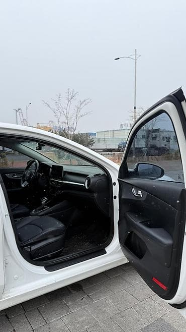 kia ev3: Kia K3: 2021 г., 1.6 л, Автомат, Бензин, Седан — 8