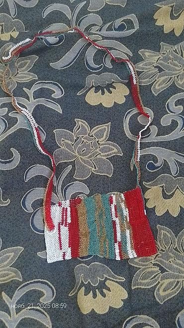 продаю янтарные бусы: Продаю Бисерная сумочка-амулет (мешочек на шею) - Ручное плетение из — 1