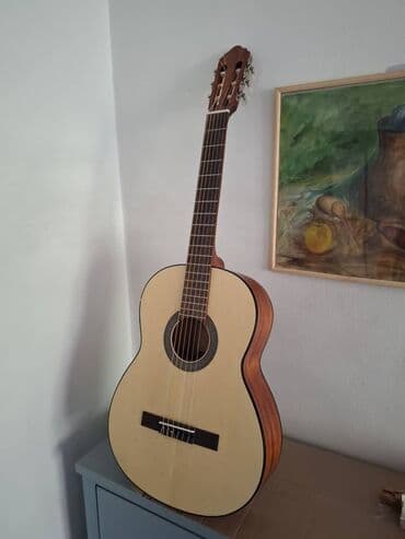 ремонт аккордеона цена: Продаю классическую гитару Cort AC100 OP в отличном состоянии Звук — 1