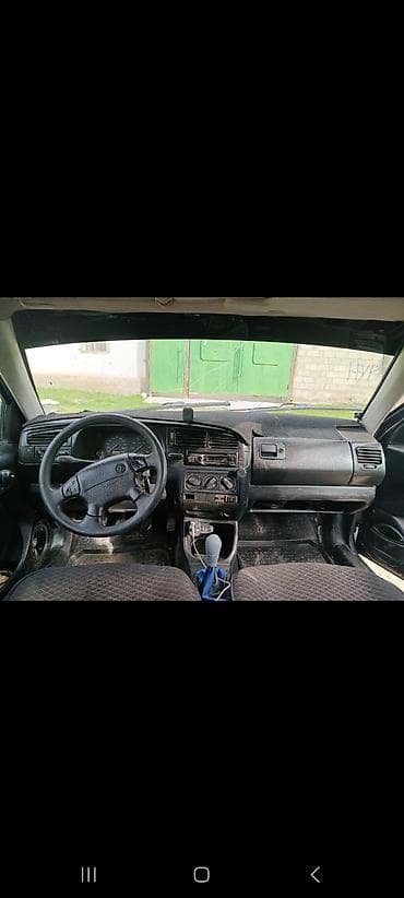 Volkswagen: Volkswagen Vento: 1994 г., Механика, Бензин, Седан — 5