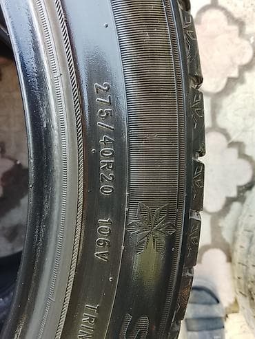 Зимние шины (комплект) На докатку. - Размеры: 275/40 R20 106V и — 3